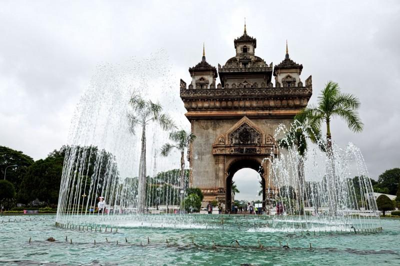 5-DAY CLASSIC LAOS TOUR