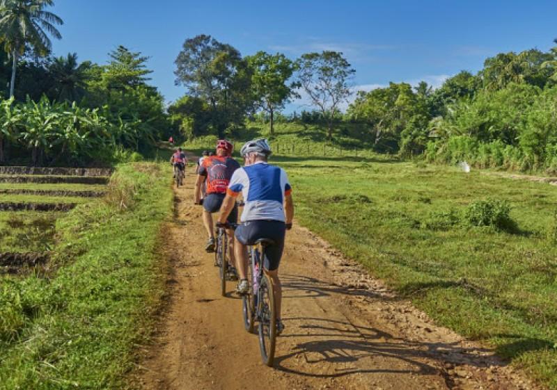 THAILAND TO MALAYSIA ROAD CYCLING TOUR
