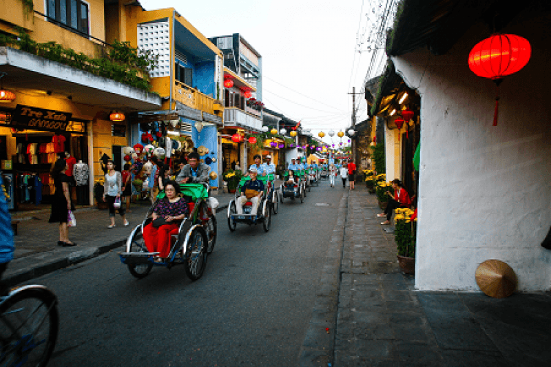 8-DAY VIETNAM YOGA & WELLNESS LUXURY VACATION