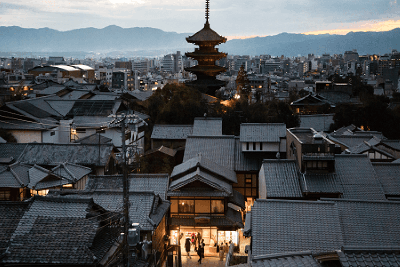JAPAN EXPLORER SCHOOL TOUR