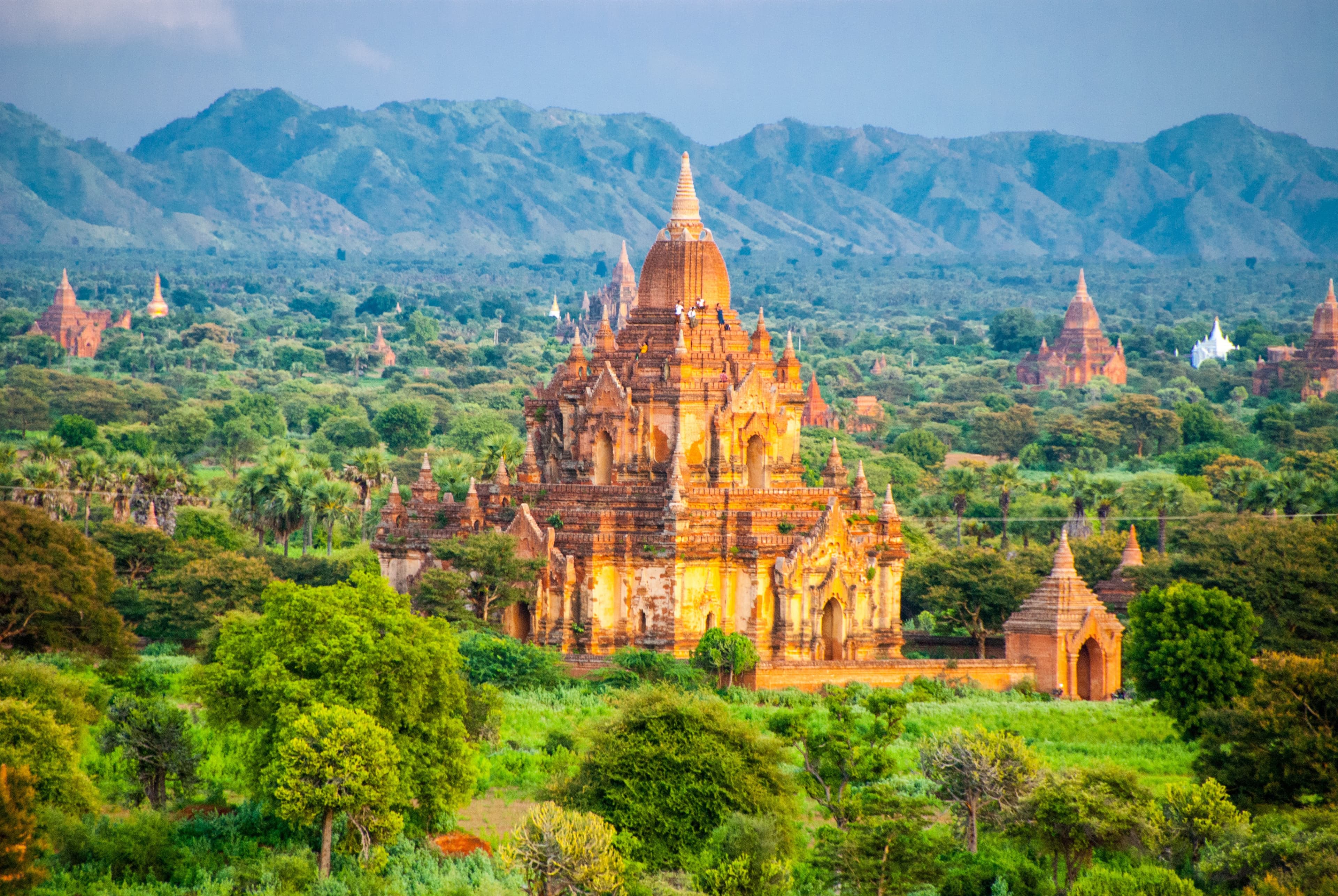 Myanmar tours