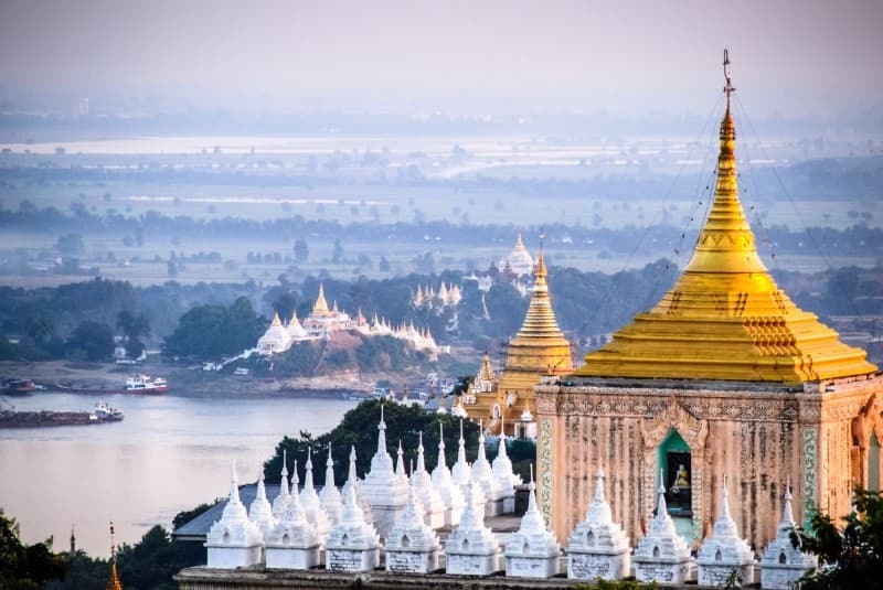 Luxury Myanmar Golf Tour: Myanmar Highlights