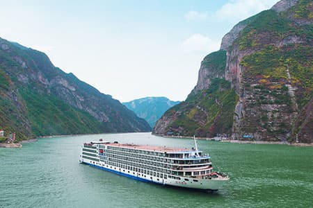 CHINA UNIQUE DISCOVERY  PREMIUM SMALL GROUP TOUR 