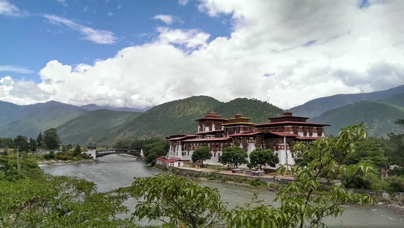 9-DAY NEPAL and BHUTAN DISCOVERY TOUR