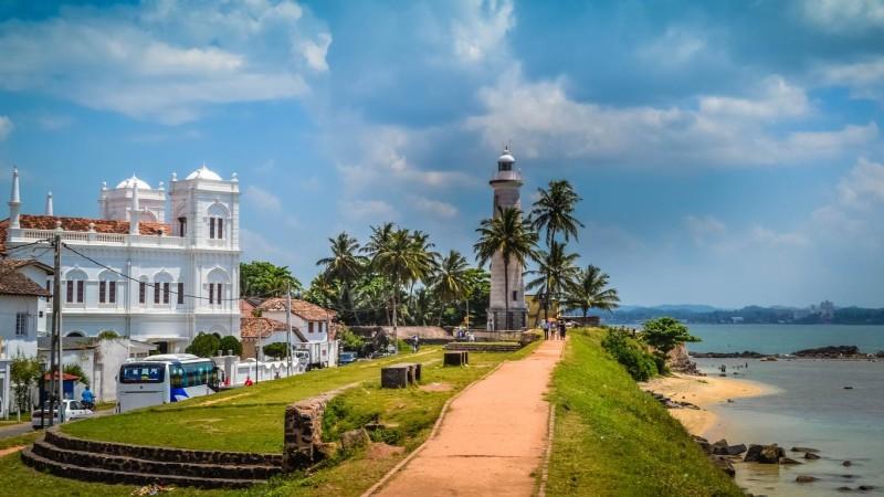 Galle Port Lighthouse - © Medium