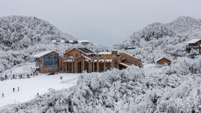 Winter in Chongqing ski resort