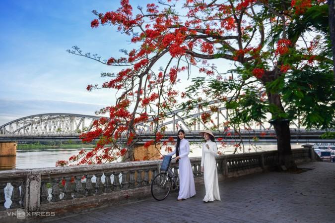 Explore Hue - Central Vietnam Travel, Asia