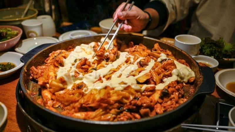 Dakgalbi Festival - © gather