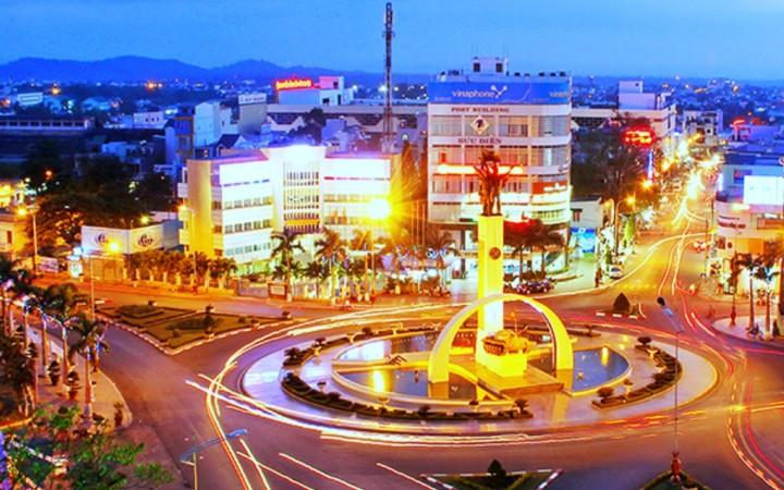 Buon Ma Thuot at night