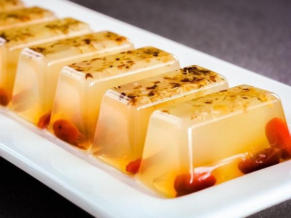 Sweet Osmanthus Jelly - © Daily Cooking Quest