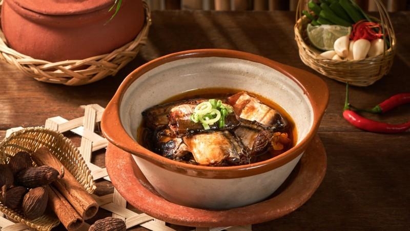 Ca Kho To (Vietnamese Braised Fish)