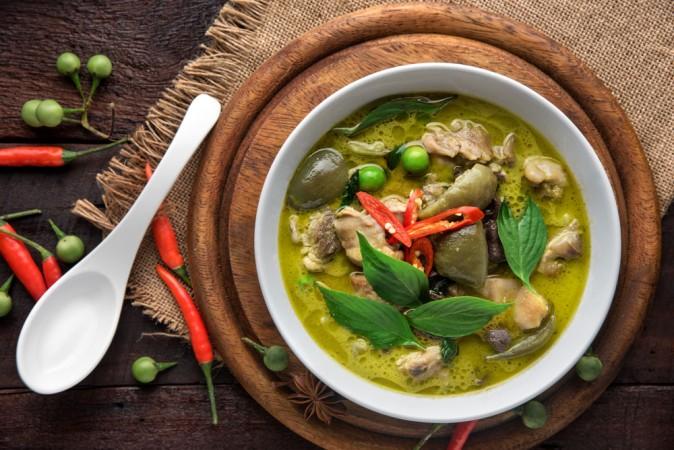 Gaeng Keow Wan (Green Curry) - © Asian Inspirations