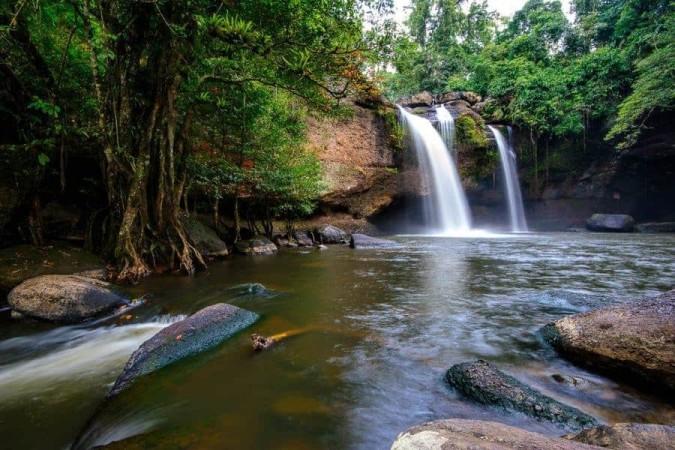 Visit Sarika Waterfall - © Thailand Tourism