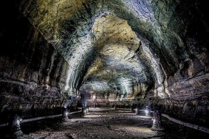 Exploring Manjanggul Lava Tube