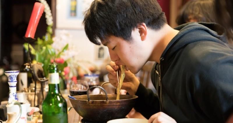 Soba Noodles slurping custom