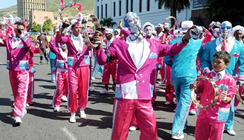 Kaapse Klopse (Cape Minstrel Carnival) - © Entertainment Online