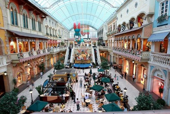 Dubai Shopping Festival - ©  Mercato Shopping Mall