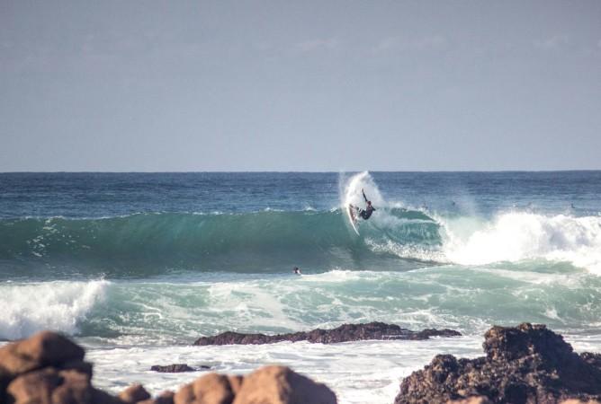 Surfing on the Golden Mile - © Ronald Langeveld