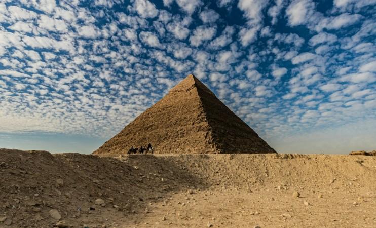 Exploring the Pyramids of Giza - © Michael Starkie