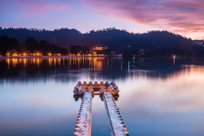 Kandy Lake - © gather