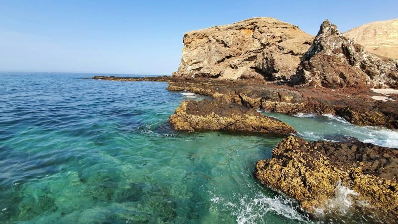 A clear day to explore Daymaniyat Islands - © Ghulam Mustafa