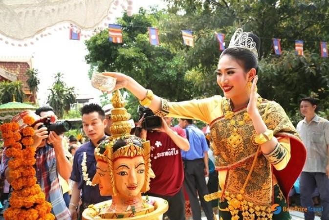 Boun Pi Mai (Laos New Year) - © Bnews
