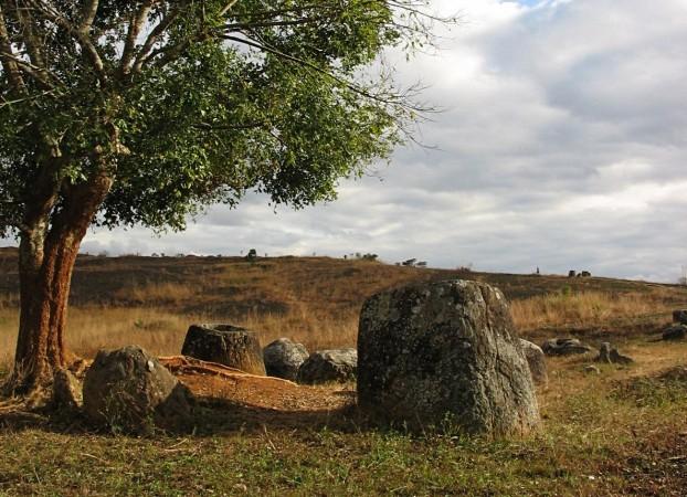 Plain of Jars by Wikimedia