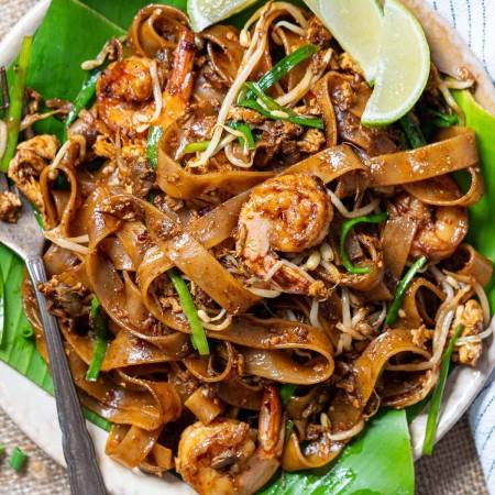 Char Kway Teow by El Mundo Eats